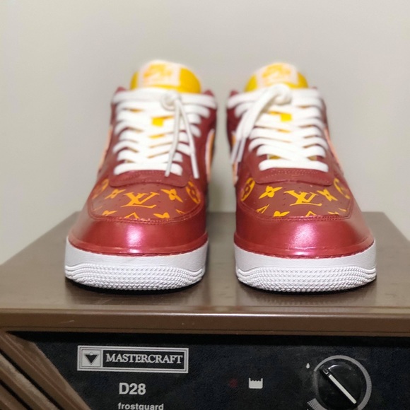 Custom Nike Air Force - Picture 2 of 2